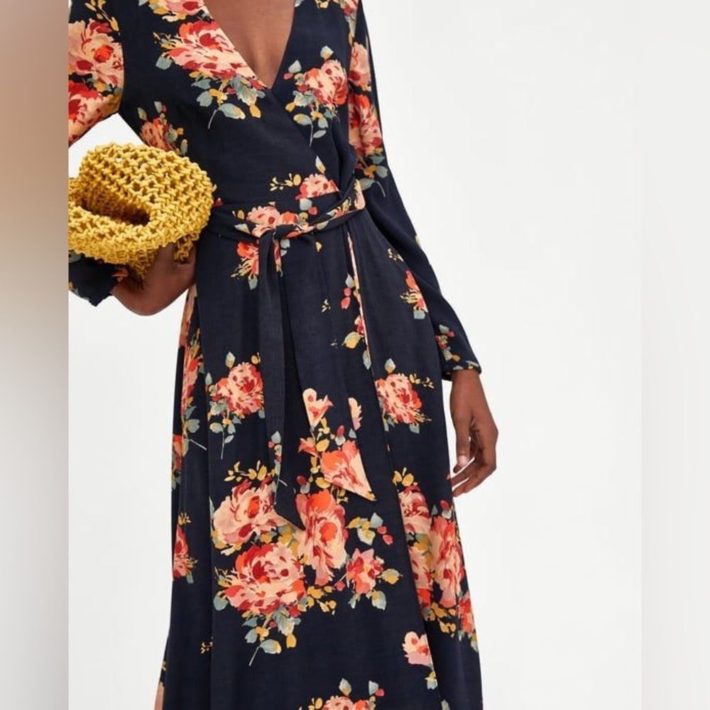ZARA Trafaluc Co womens Floral Feminine Long sleeve Midi Dress Size Medium EUC